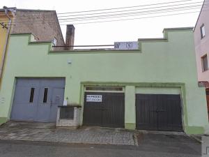 Prodej výrobních prostor, Lahošť, Švermova, 255 m2