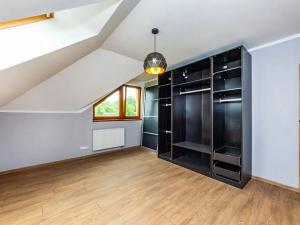 Prodej rodinného domu, Buš, 271 m2