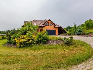 Prodej rodinného domu, Buš, 271 m2