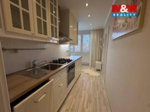 Pronájem bytu 2+1, Praha, Zárubova, 62 m2