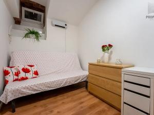 Prodej atypického bytu, Slavkov u Brna, Koláčkovo náměstí, 139 m2