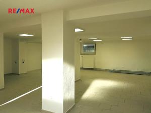 Pronájem obchodního prostoru, Praha - Čimice, Na průhonu, 150 m2