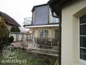 Dražba rodinného domu, Čestlice, Ke Hřišti, 436 m2