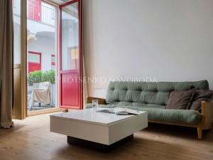 Prodej bytu 2+kk, Praha - Karlín, Prvního pluku, 73 m2