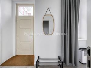 Prodej bytu 2+kk, Praha - Karlín, Prvního pluku, 73 m2