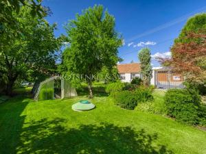 Prodej ordinace, Křižanov, Benešovo náměstí, 530 m2