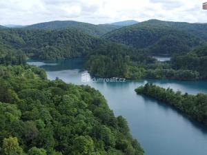 Prodej komerčního pozemku, Rakovica, Chorvatsko, 70904 m2