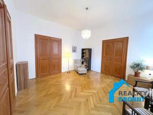 Prodej bytu 4+1, Děčín, 17. listopadu, 140 m2