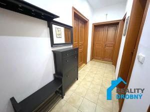 Prodej bytu 4+1, Děčín, 17. listopadu, 140 m2