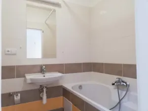 Pronájem bytu 2+kk, Praha - Vokovice, Na dlouhém lánu, 40 m2