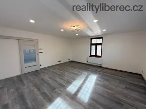 Pronájem bytu 3+kk, Liberec, Dobrovského, 82 m2