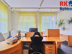 Pronájem kanceláře, Český Brod, Zborovská, 101 m2