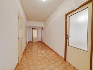 Prodej bytu 3+1, Cheb, Na Hradčanech, 103 m2