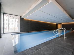 Pronájem bytu 2+kk, Praha - Smíchov, Holečkova, 77 m2