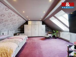 Prodej rodinného domu, Dolany, 225 m2