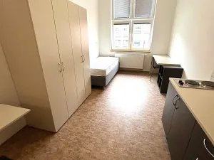 Pronájem bytu 1+kk, Praha - Smíchov, Křížová, 22 m2