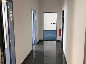 Pronájem kanceláře, Praha - Letňany, 150 m2