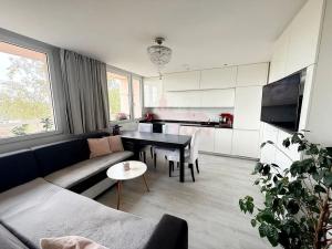 Prodej bytu 3+1, Praha - Podolí, Kaplická, 62 m2