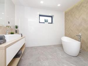 Prodej rodinného domu, Dolní Lhota, Kyjovická, 161 m2