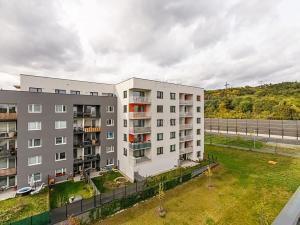 Pronájem bytu 1+kk, Praha - Vysočany, Strnadových, 33 m2