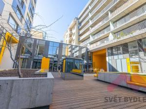 Pronájem kanceláře, Praha - Karlín, Sokolovská, 289 m2