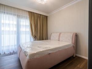 Pronájem bytu 4+kk, Praha - Karlín, Rohanské nábřeží, 136 m2