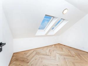 Prodej bytu 2+kk, Praha - Vršovice, Žitomírská, 54 m2