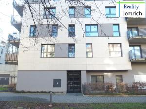 Pronájem bytu 2+kk, Liberec, Vítězná, 60 m2