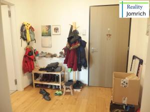 Pronájem bytu 2+kk, Liberec, Vítězná, 60 m2