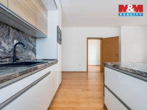Prodej bytu 2+kk, Praha - Záběhlice, Na lávce, 47 m2