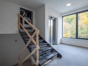 Pronájem bytu 3+kk, Praha - Libeň, Na Okrouhlíku, 74 m2