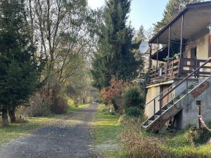 Prodej chaty, Chrást, Ke Skupovně, 55 m2