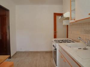 Prodej bytu 3+1, Benešov, Na Spořilově, 71 m2