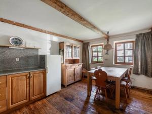 Prodej rodinného domu, Běšiny, 269 m2