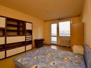 Prodej bytu 2+1, Chvaletice, Generála Svobody, 62 m2