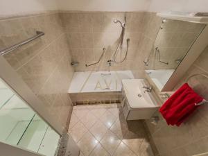 Pronájem bytu 3+1, Praha - Motol, Hennerova, 61 m2