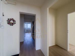 Pronájem bytu 3+1, Praha - Motol, Hennerova, 61 m2