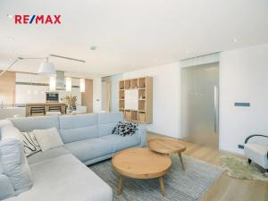 Prodej atypického bytu, Pardubice, Nerudova, 160 m2