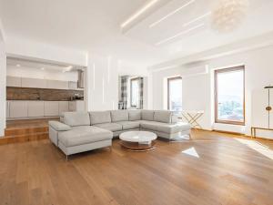 Pronájem bytu 3+kk, Příbor, Politických vězňů, 145 m2