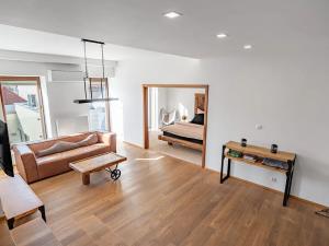 Pronájem bytu 2+kk, Příbor, Politických vězňů, 84 m2