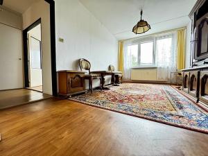 Prodej bytu 2+kk, Jince, Zborovská, 45 m2