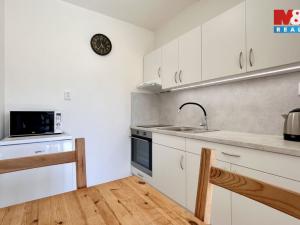 Pronájem bytu 2+kk, Nymburk, Generála Antonína Sochora, 41 m2