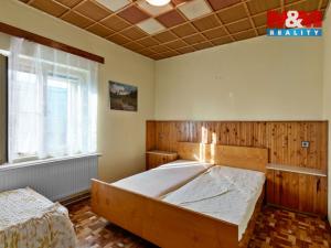 Prodej rodinného domu, Boseň, 200 m2