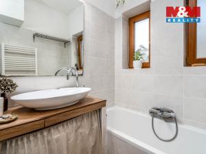 Prodej bytu 3+kk, Hradec Králové - Pražské Předměstí, Bozděchova, 72 m2