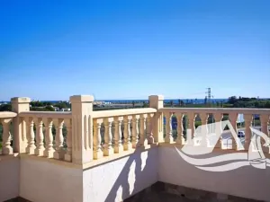 Prodej vily, Torrevieja, Španělsko, 125 m2