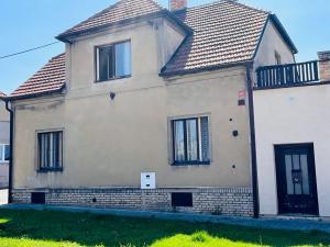 Prodej rodinného domu, Kamenné Žehrovice, Revoluční, 280 m2