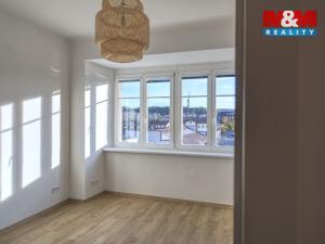 Pronájem bytu 2+kk, Praha - Holešovice, Jateční, 53 m2