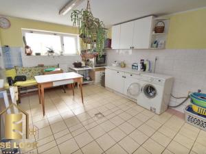 Prodej kanceláře, Jeníkovice, 228 m2