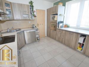 Prodej kanceláře, Jeníkovice, 228 m2