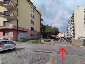 Pronájem garáže, Praha - Košíře, Plzeňská, 15 m2